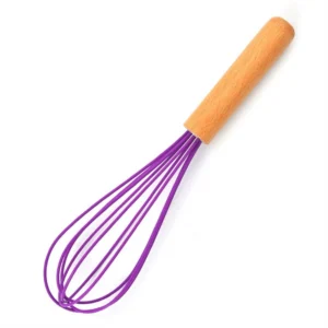 Batedor de silicone com cabo de madeira